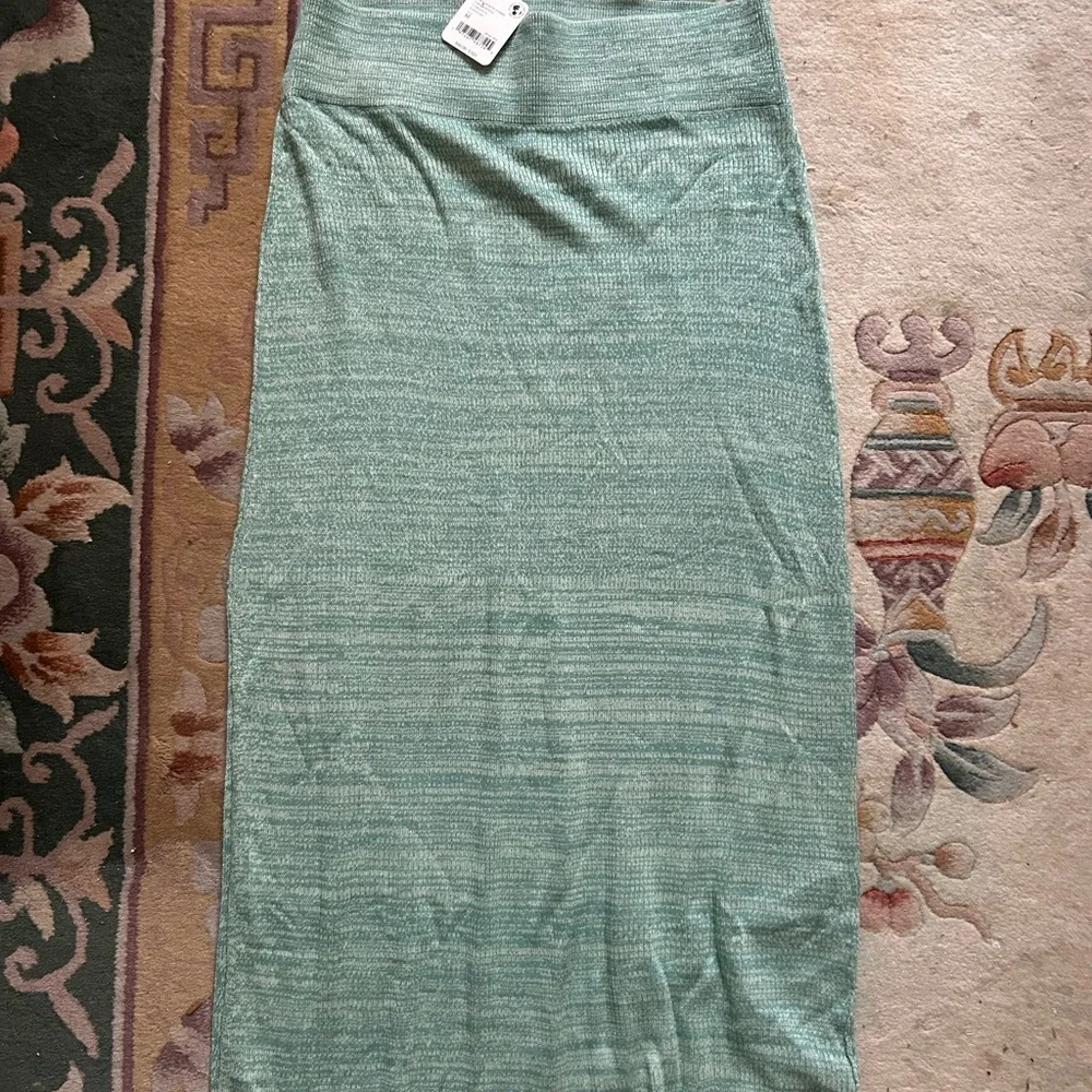 Free People Golden Hour Midi Skirt | Ribbed Knit Slit Skirt NWT - Picture 2 of 3